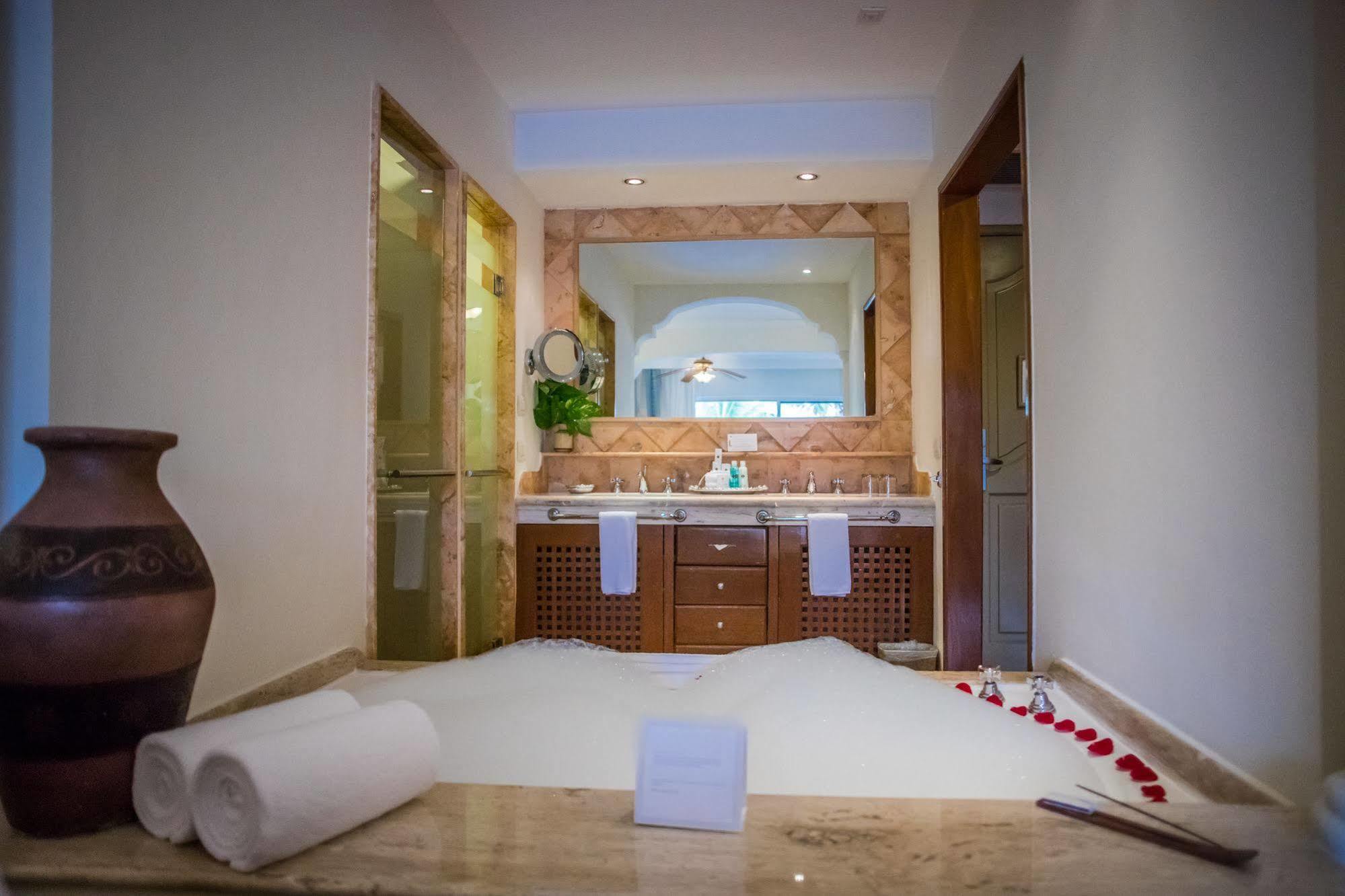 Excellence Riviera Cancun (Adults Only) Puerto Morelos Exterior foto